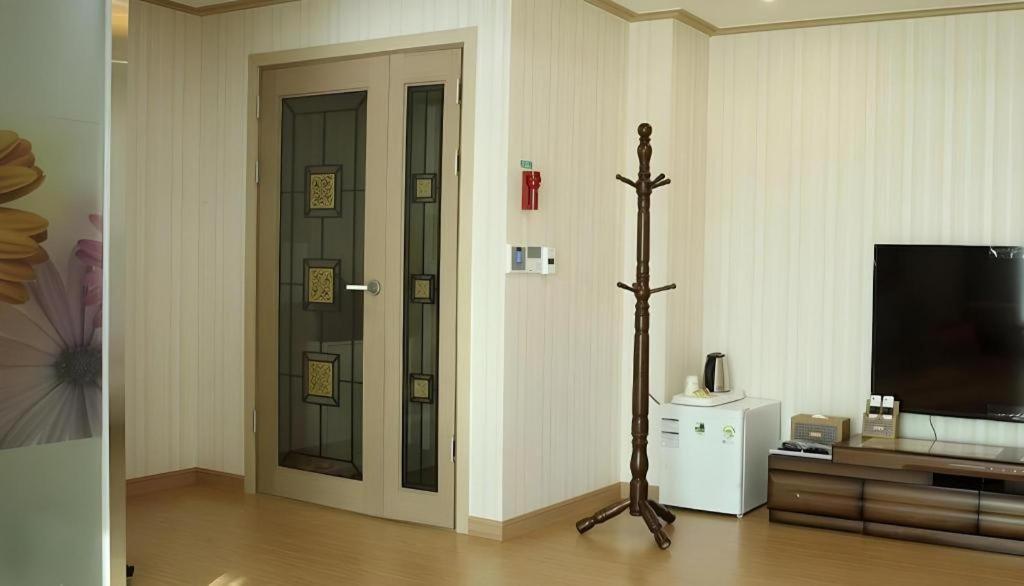 Arisu Gyeongju Hotel Buitenkant foto