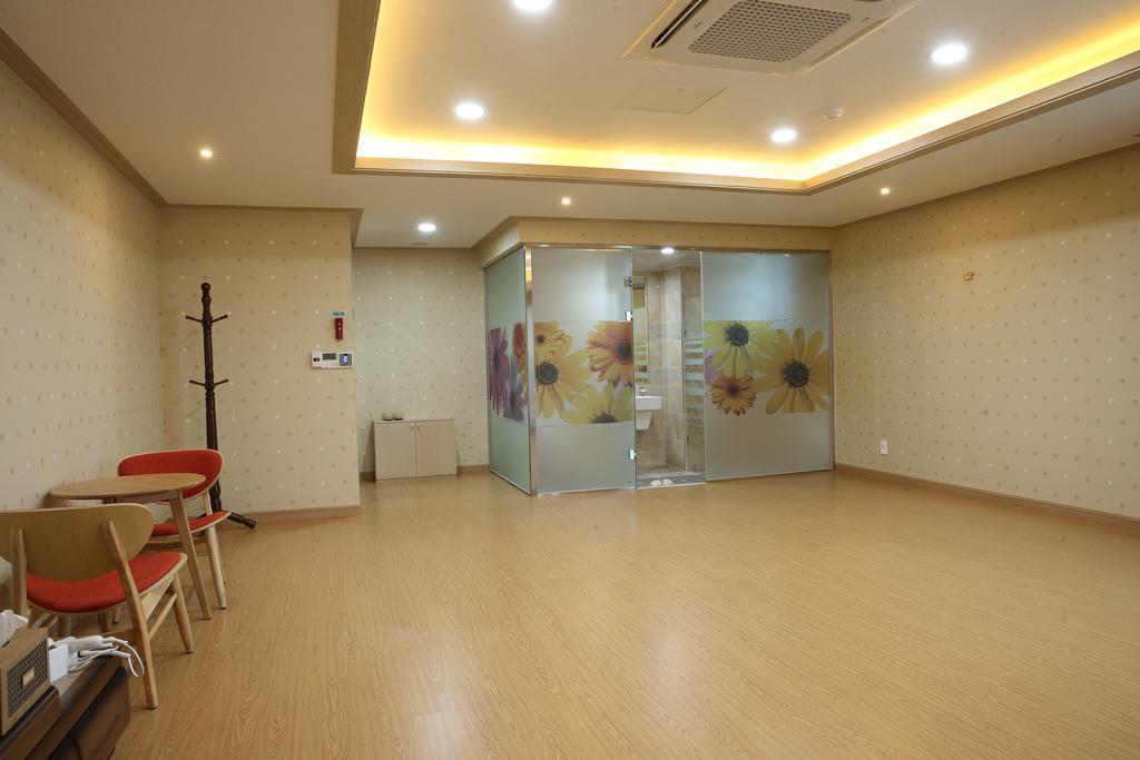 Arisu Gyeongju Hotel Kamer foto