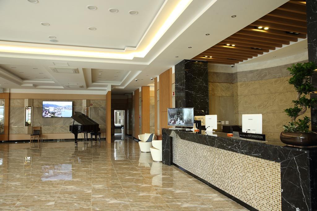 Arisu Gyeongju Hotel Buitenkant foto