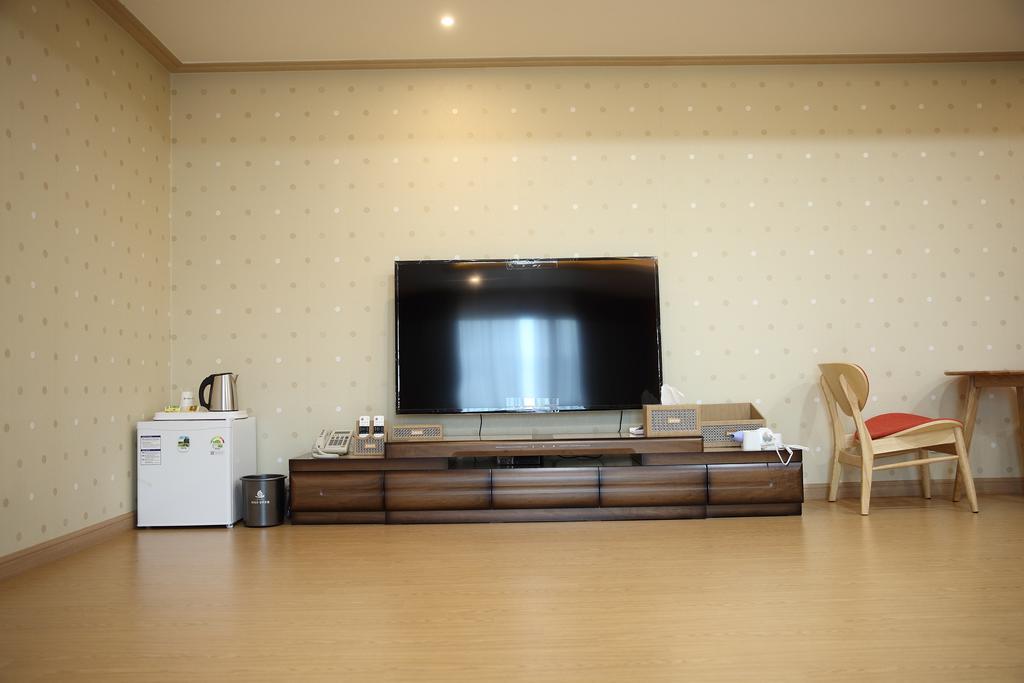 Arisu Gyeongju Hotel Buitenkant foto